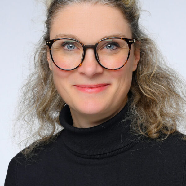 Priv.-Doz. Dr. Dr. Julia Strupp ist Forschungskoordinatorin am Zentrum für Palliativmedizin der Uniklinik Köln und Projektleiterin im Projekt LAUT.